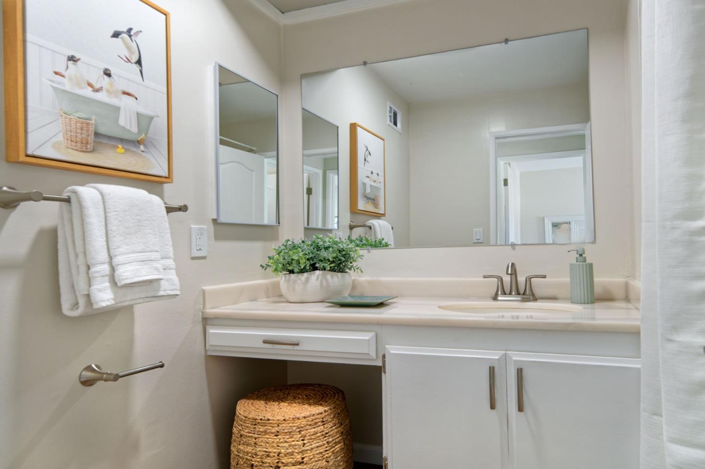 Photo #25: ML82027007 Listing: Photo #25