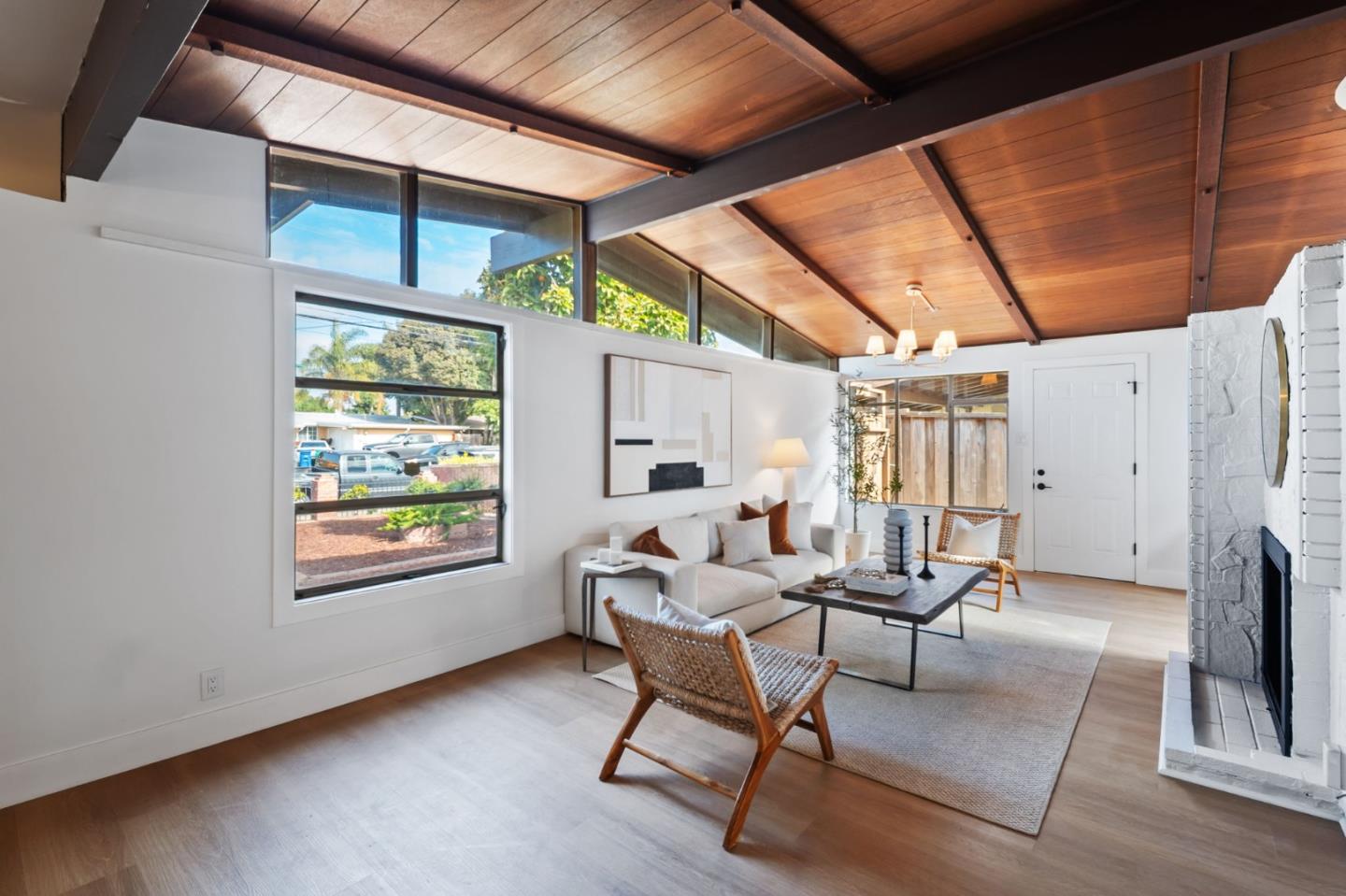 Detail Gallery Image 11 of 46 For 1966 Boca Raton St, Hayward,  CA 94545 - 3 Beds | 2 Baths