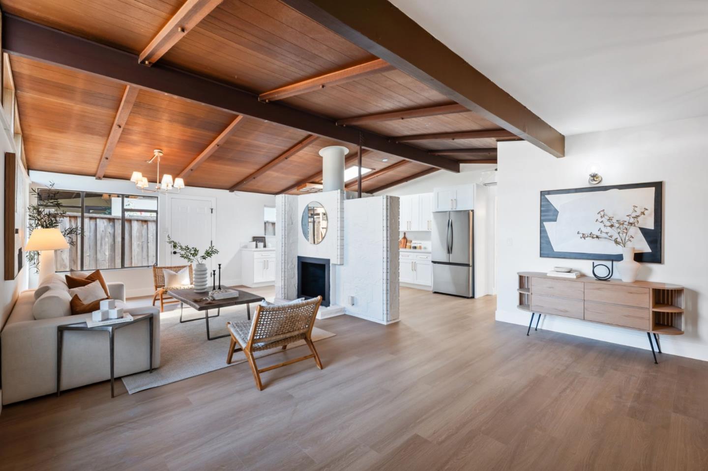 Detail Gallery Image 8 of 46 For 1966 Boca Raton St, Hayward,  CA 94545 - 3 Beds | 2 Baths