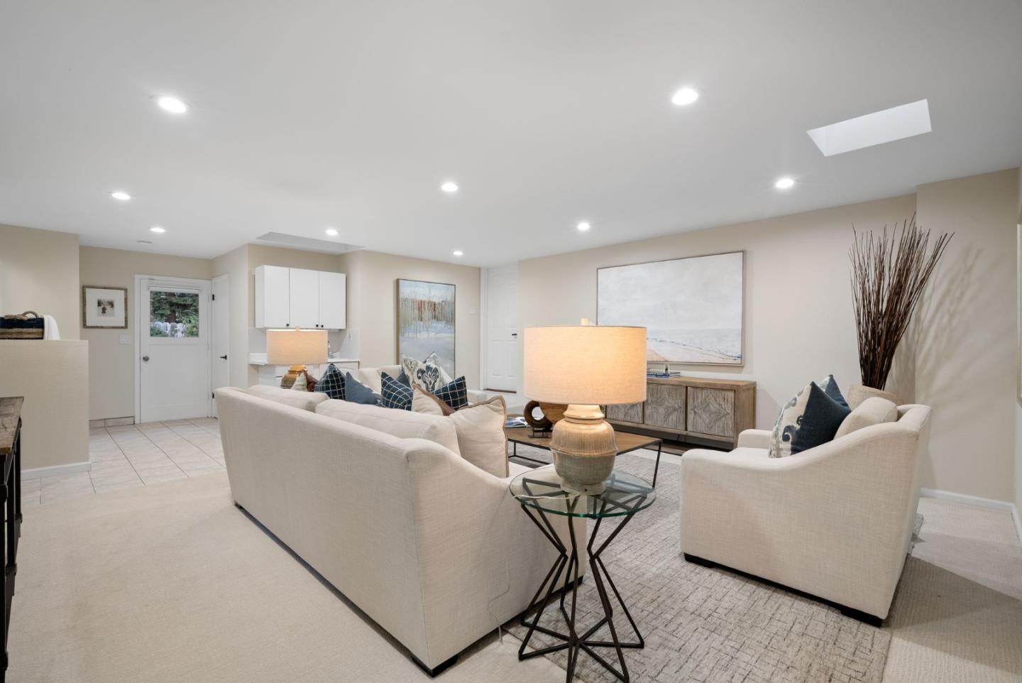 Detail Gallery Image 11 of 25 For 551 Sequoia Ave, Redwood City,  CA 94061 - 3 Beds | 2/1 Baths