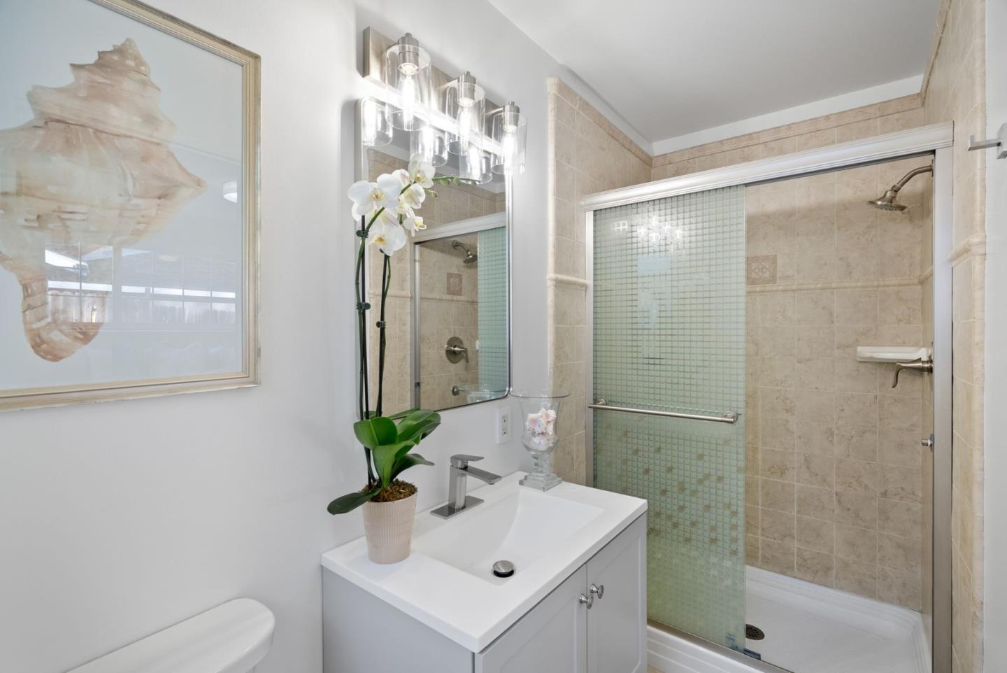 Detail Gallery Image 22 of 25 For 551 Sequoia Ave, Redwood City,  CA 94061 - 3 Beds | 2/1 Baths