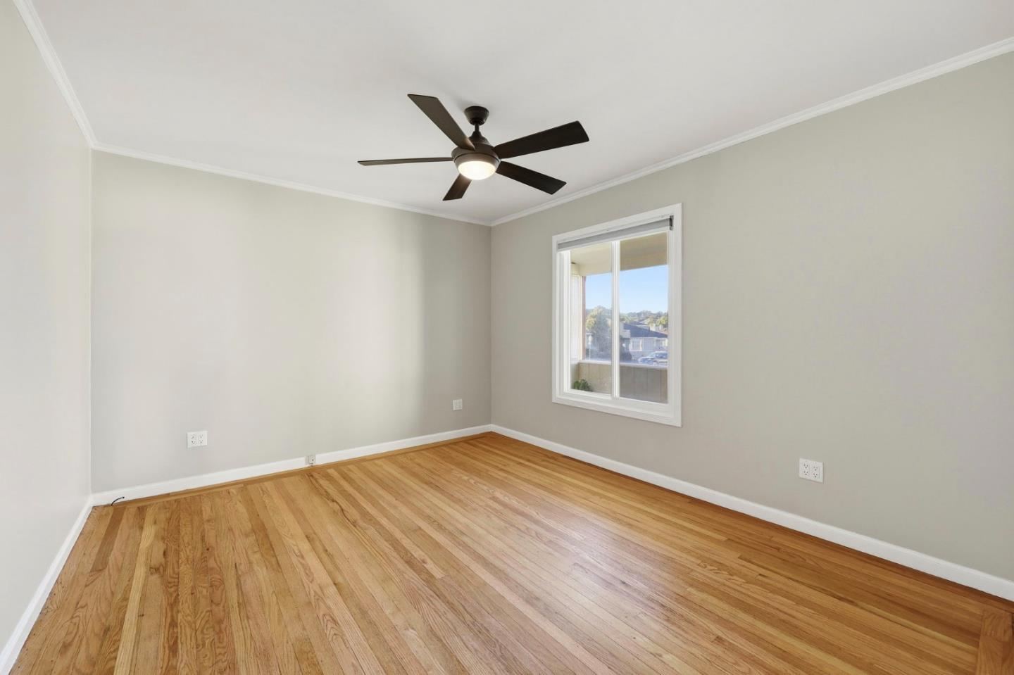 Detail Gallery Image 16 of 28 For 155 Brentwood Dr, South San Francisco,  CA 94080 - 2 Beds | 2 Baths