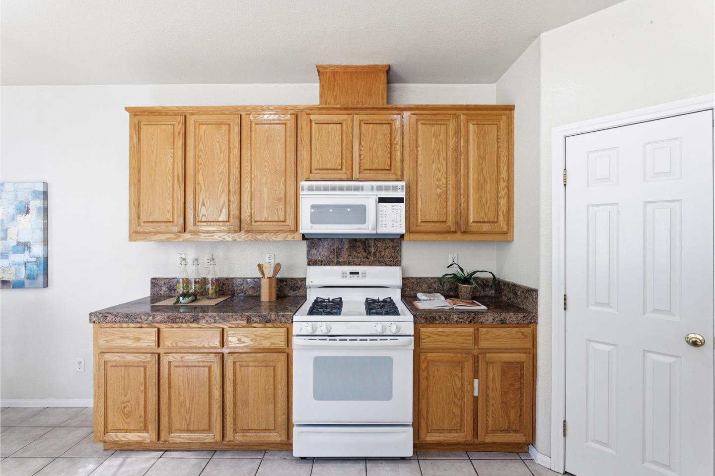 Detail Gallery Image 11 of 47 For 2014 Gammell Brown Pl, Santa Clara,  CA 95050 - 5 Beds | 3 Baths