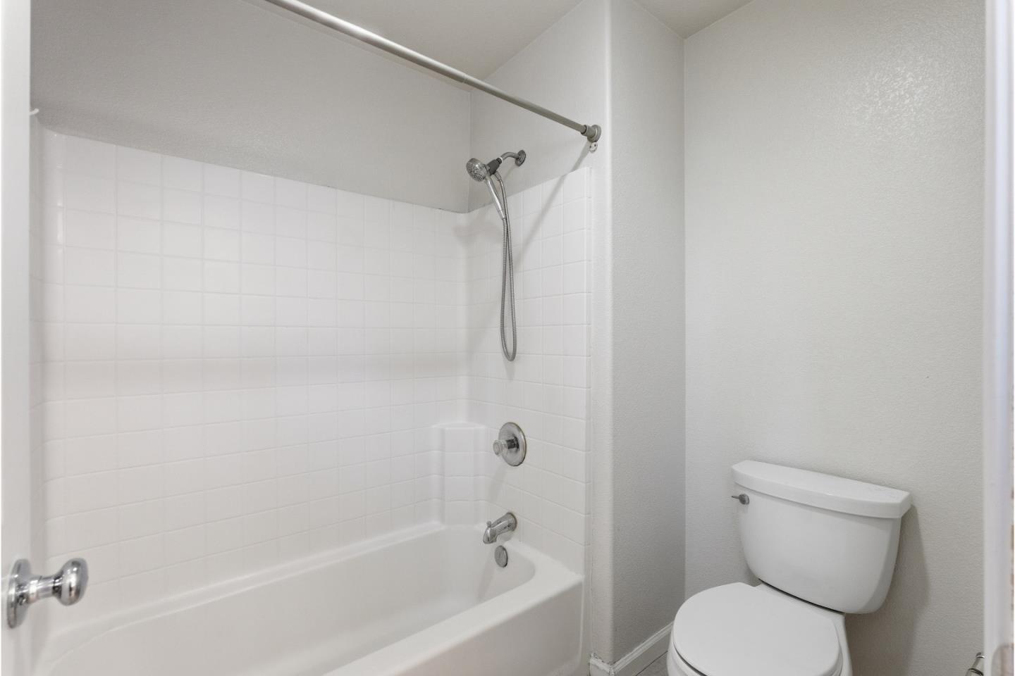 Detail Gallery Image 35 of 47 For 2014 Gammell Brown Pl, Santa Clara,  CA 95050 - 5 Beds | 3 Baths