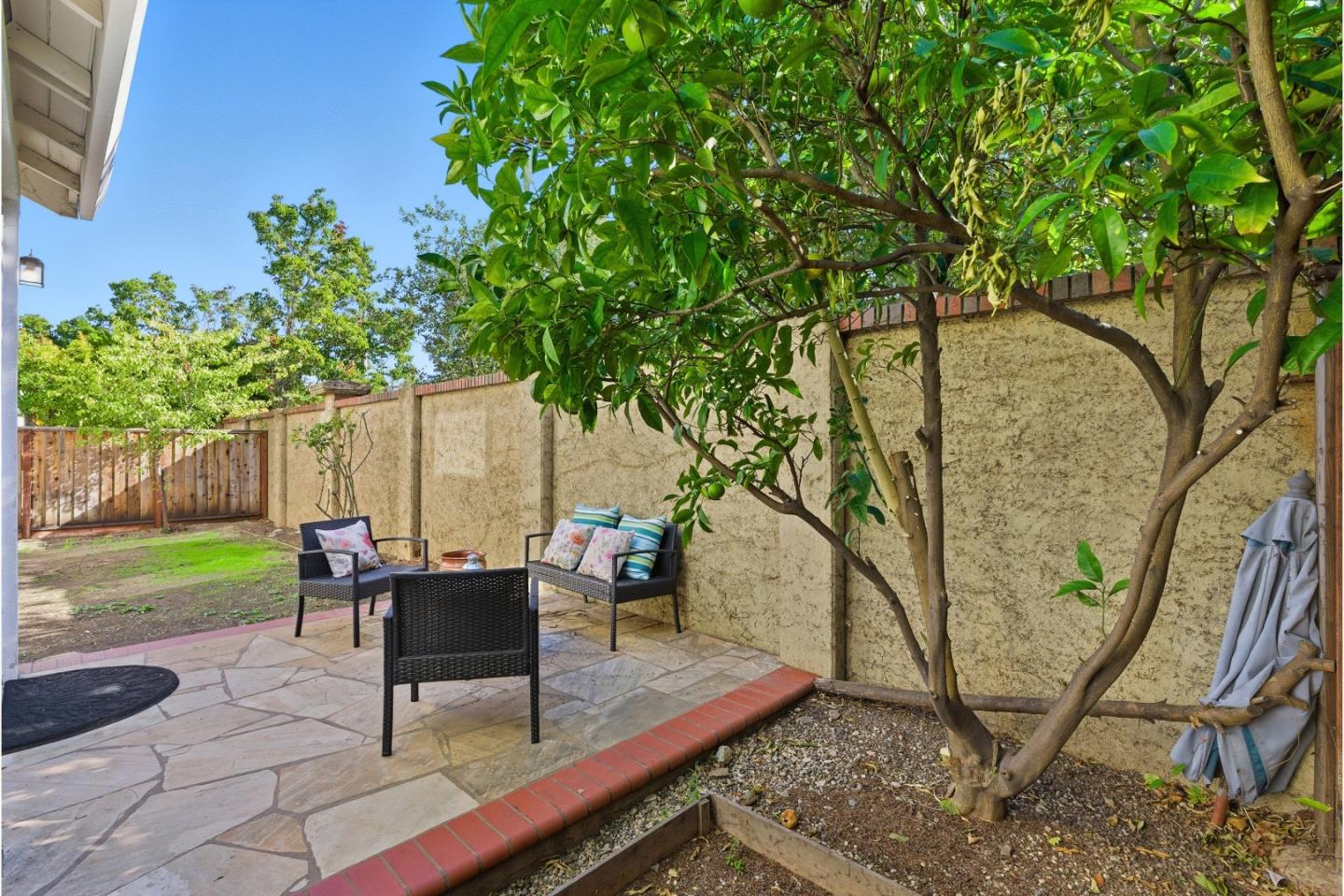 Detail Gallery Image 46 of 47 For 2014 Gammell Brown Pl, Santa Clara,  CA 95050 - 5 Beds | 3 Baths