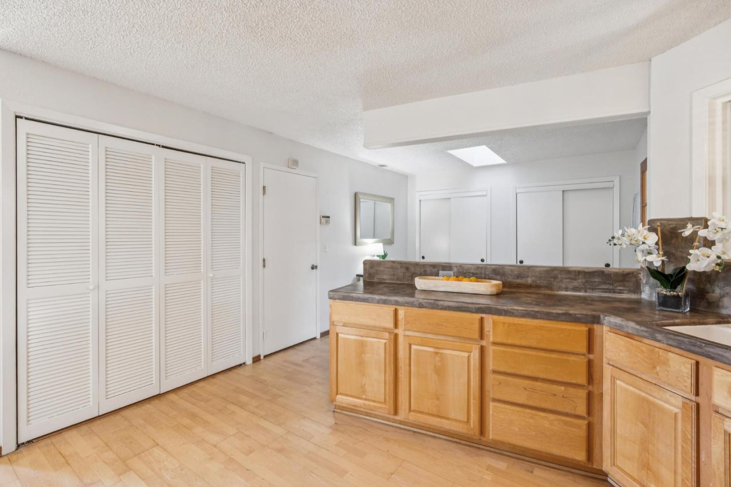 Detail Gallery Image 20 of 54 For 1557 Mizzen Ln, Half Moon Bay,  CA 94019 - 3 Beds | 2 Baths