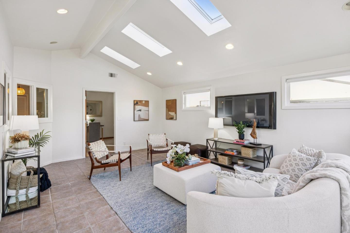 Detail Gallery Image 27 of 54 For 1557 Mizzen Ln, Half Moon Bay,  CA 94019 - 3 Beds | 2 Baths