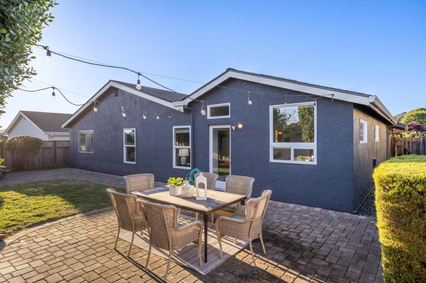 Detail Gallery Image 47 of 54 For 1557 Mizzen Ln, Half Moon Bay,  CA 94019 - 3 Beds | 2 Baths