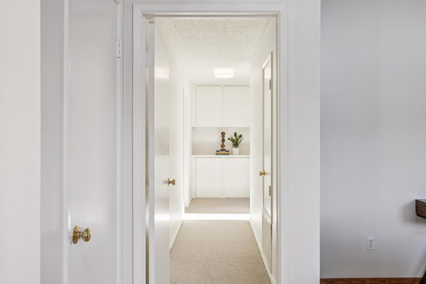 Detail Gallery Image 6 of 54 For 1557 Mizzen Ln, Half Moon Bay,  CA 94019 - 3 Beds | 2 Baths