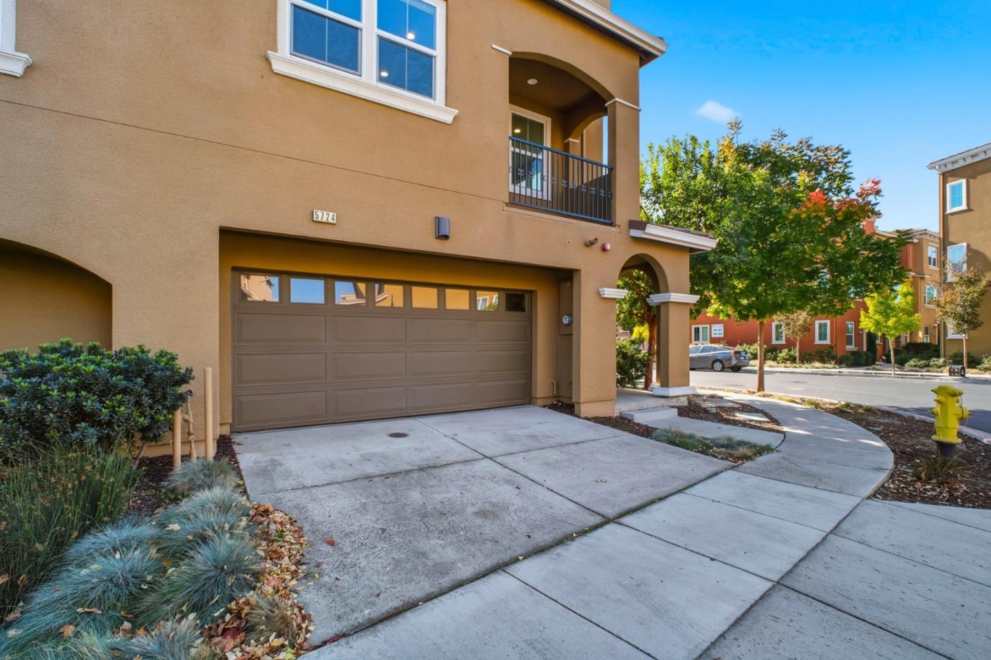 Detail Gallery Image 31 of 37 For 5724 Pandorea Ter, Newark,  CA 94560 - 2 Beds | 2/1 Baths