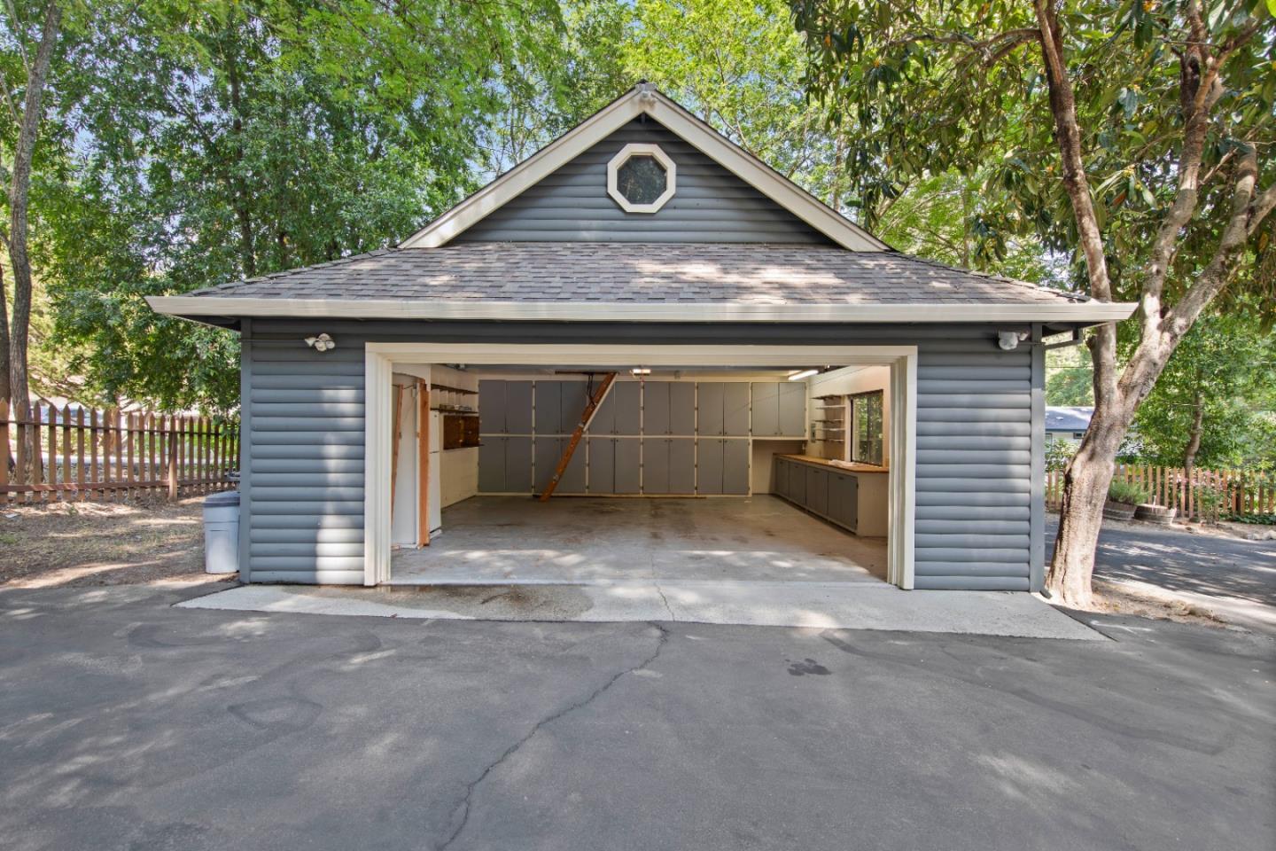 Detail Gallery Image 50 of 53 For 13395 W Park Ave, Boulder Creek,  CA 95006 - 6 Beds | 4 Baths