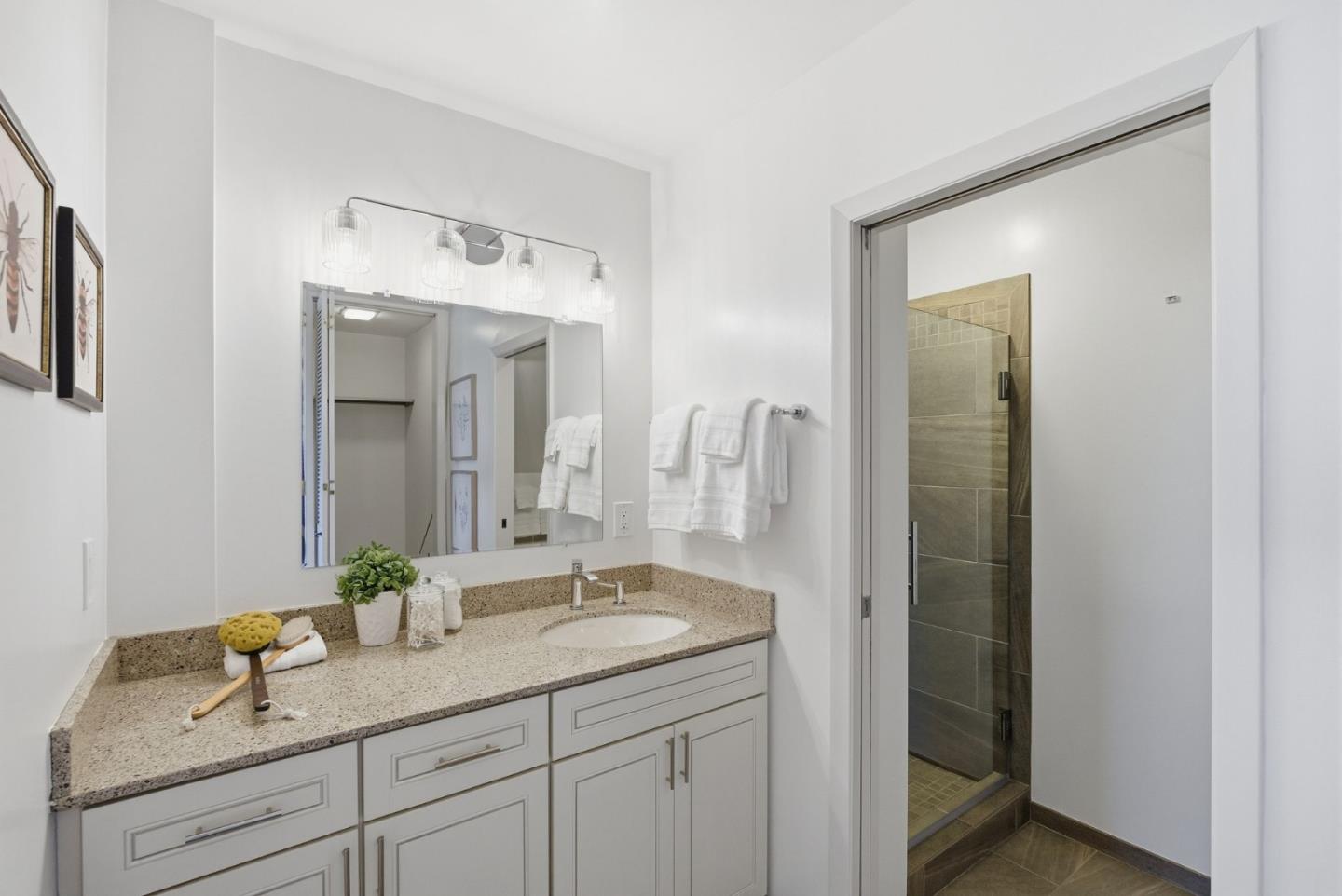 Detail Gallery Image 18 of 39 For 88 Alta Vista Way, Daly City,  CA 94014 - 2 Beds | 2 Baths