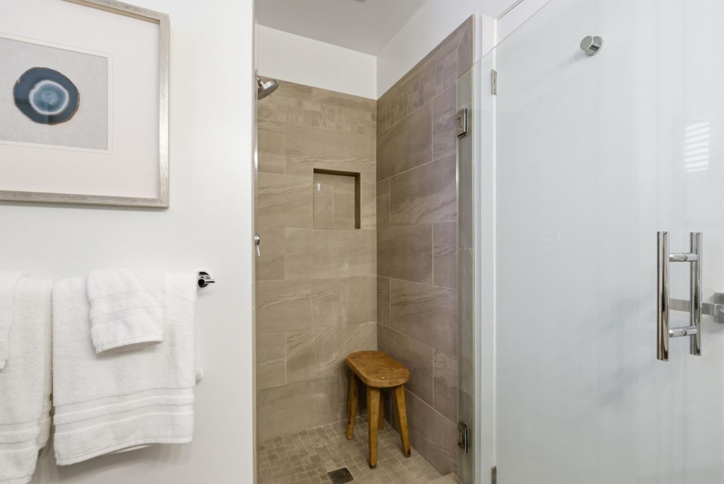 Detail Gallery Image 20 of 39 For 88 Alta Vista Way, Daly City,  CA 94014 - 2 Beds | 2 Baths