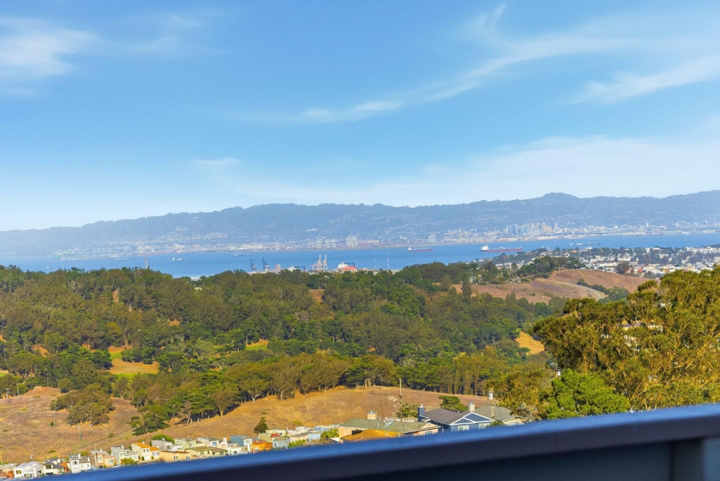 Detail Gallery Image 33 of 39 For 88 Alta Vista Way, Daly City,  CA 94014 - 2 Beds | 2 Baths