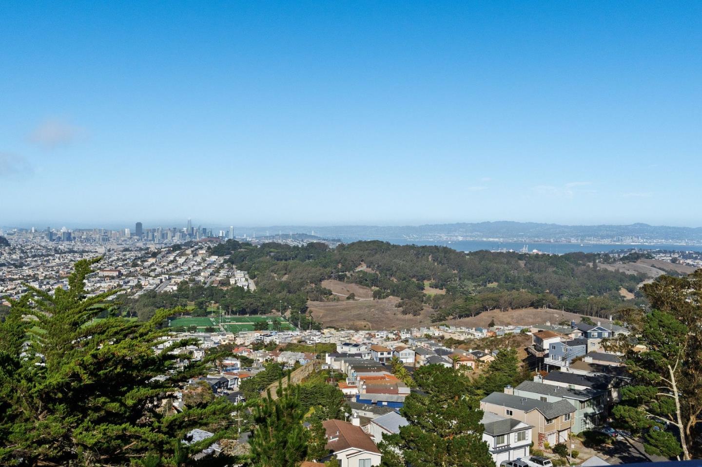 Detail Gallery Image 34 of 39 For 88 Alta Vista Way, Daly City,  CA 94014 - 2 Beds | 2 Baths