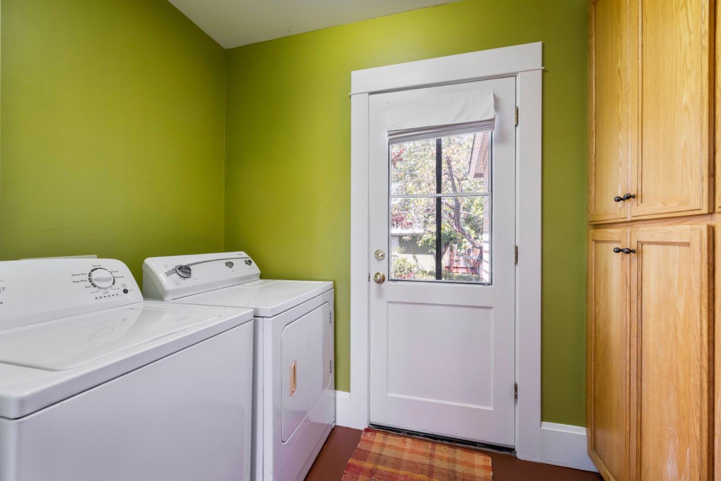 Detail Gallery Image 13 of 40 For 113 Washburn Ave, Santa Cruz,  CA 95060 - 2 Beds | 1/1 Baths