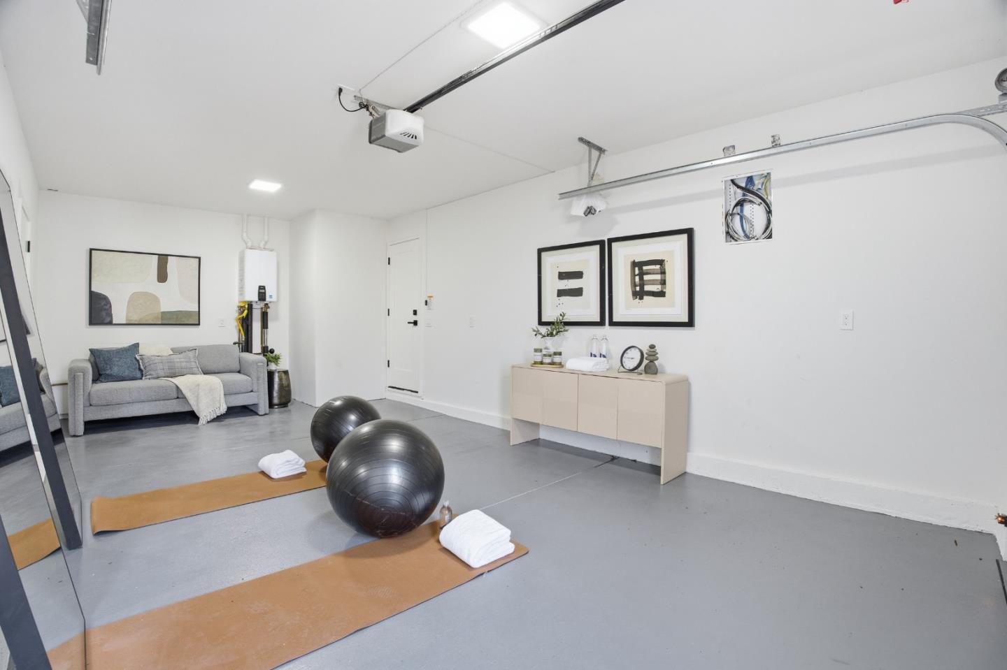 Detail Gallery Image 42 of 50 For 1316 Elm St, San Carlos,  CA 94070 - 4 Beds | 3 Baths