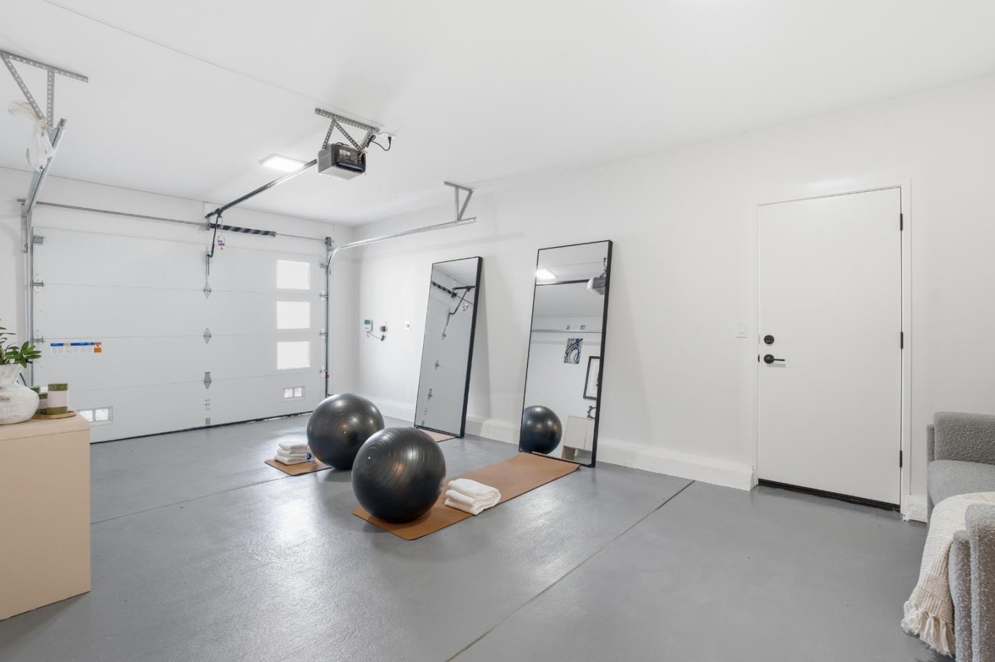 Detail Gallery Image 43 of 50 For 1316 Elm St, San Carlos,  CA 94070 - 4 Beds | 3 Baths