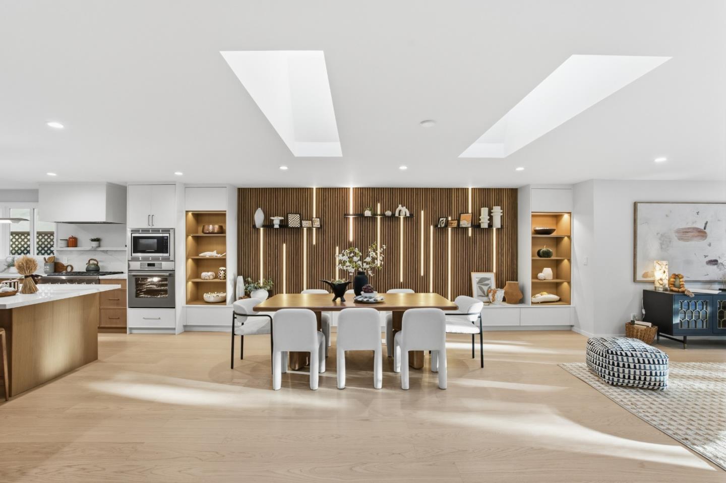 Detail Gallery Image 6 of 50 For 1316 Elm St, San Carlos,  CA 94070 - 4 Beds | 3 Baths