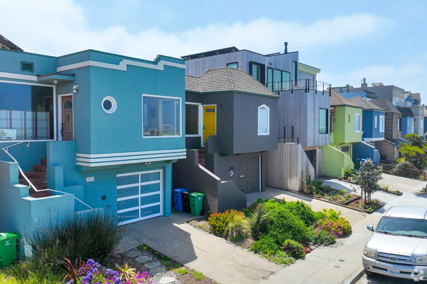 Detail Gallery Image 101 of 125 For 2271 40th Ave, San Francisco,  CA 94116 - 4 Beds | 4 Baths