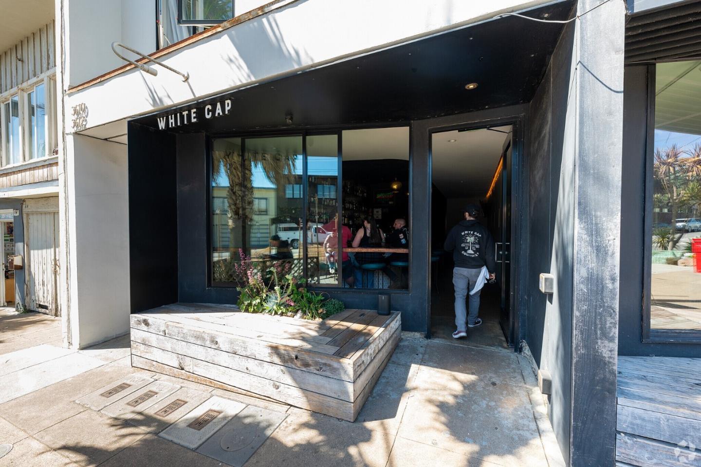 Detail Gallery Image 110 of 125 For 2271 40th Ave, San Francisco,  CA 94116 - 4 Beds | 4 Baths