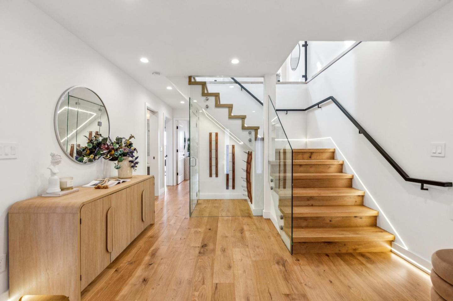 Detail Gallery Image 15 of 125 For 2271 40th Ave, San Francisco,  CA 94116 - 4 Beds | 4 Baths