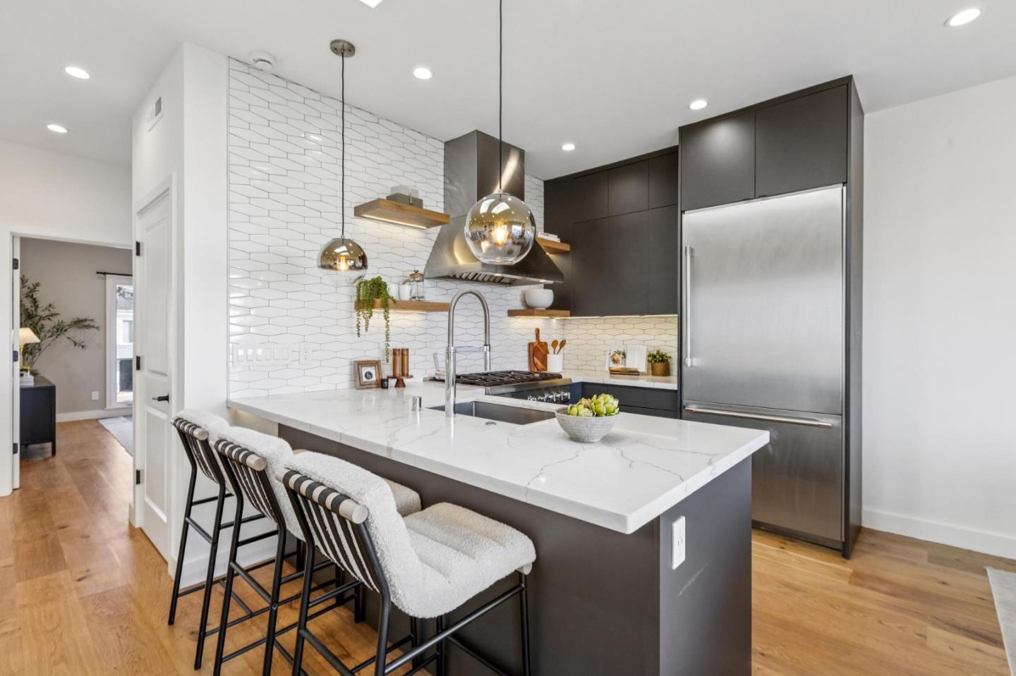 Detail Gallery Image 38 of 125 For 2271 40th Ave, San Francisco,  CA 94116 - 4 Beds | 4 Baths