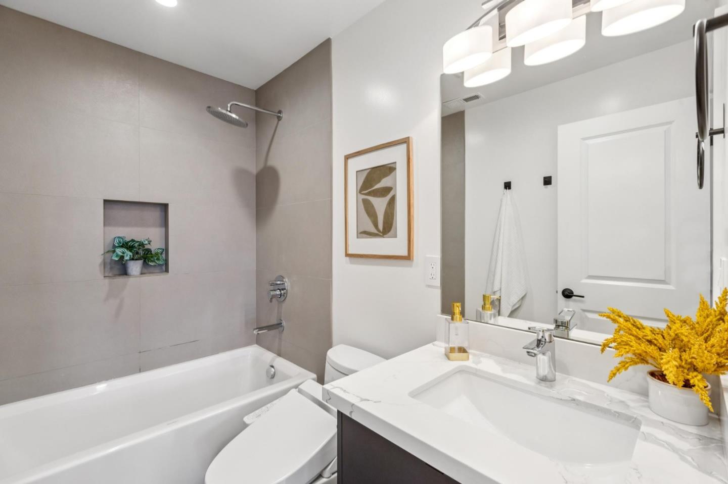 Detail Gallery Image 63 of 125 For 2271 40th Ave, San Francisco,  CA 94116 - 4 Beds | 4 Baths