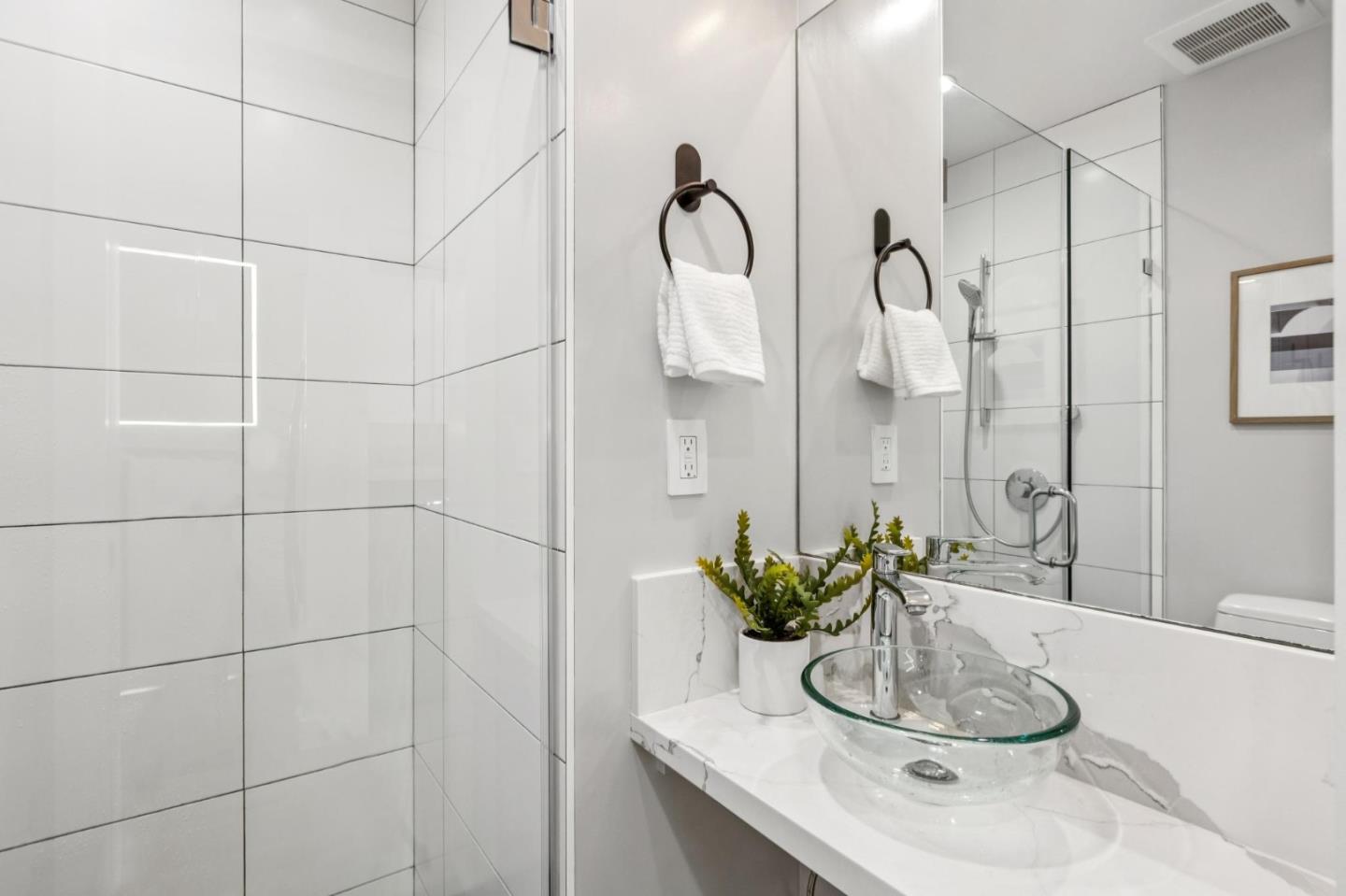 Detail Gallery Image 68 of 125 For 2271 40th Ave, San Francisco,  CA 94116 - 4 Beds | 4 Baths