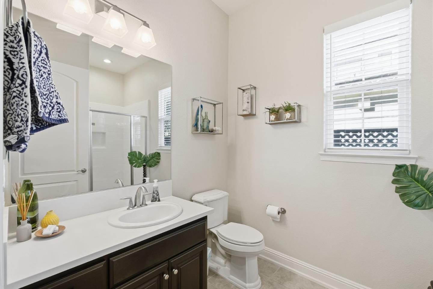 Detail Gallery Image 26 of 56 For 18253 Solano Pl, Morgan Hill,  CA 95037 - 5 Beds | 4/1 Baths