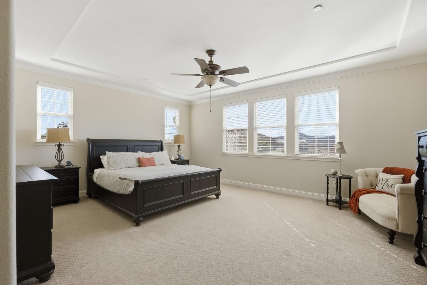 Detail Gallery Image 29 of 56 For 18253 Solano Pl, Morgan Hill,  CA 95037 - 5 Beds | 4/1 Baths