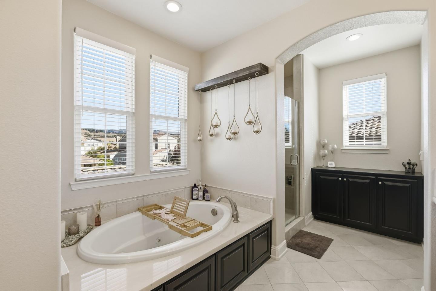 Detail Gallery Image 30 of 56 For 18253 Solano Pl, Morgan Hill,  CA 95037 - 5 Beds | 4/1 Baths