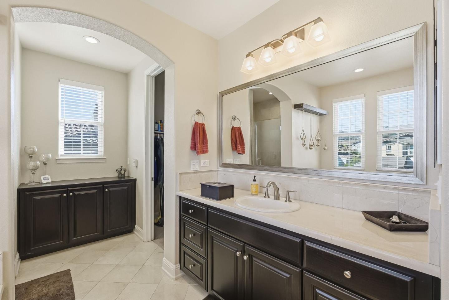 Detail Gallery Image 31 of 56 For 18253 Solano Pl, Morgan Hill,  CA 95037 - 5 Beds | 4/1 Baths