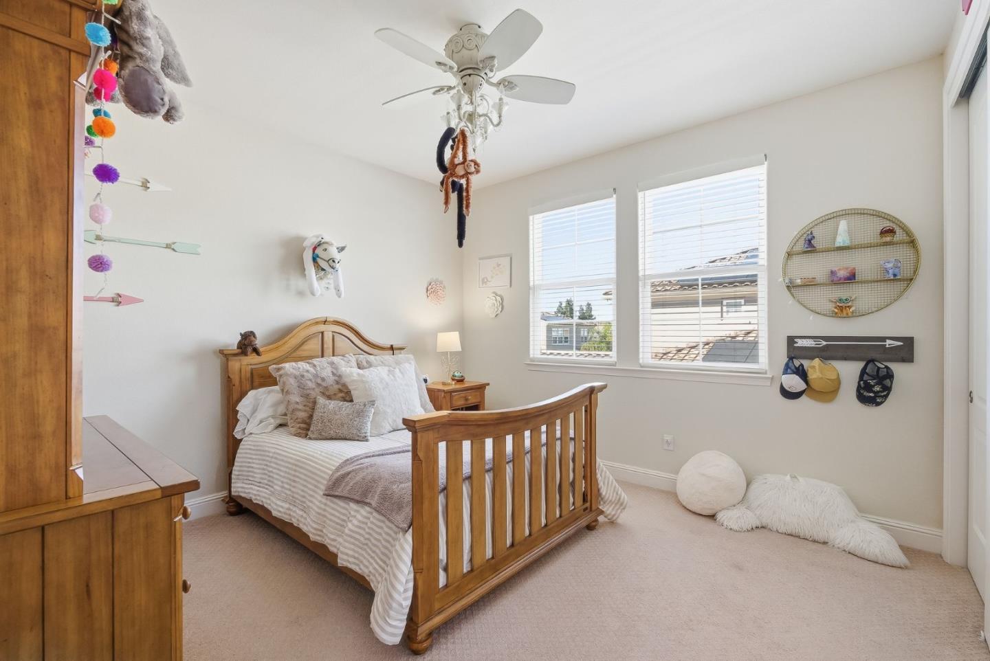 Detail Gallery Image 34 of 56 For 18253 Solano Pl, Morgan Hill,  CA 95037 - 5 Beds | 4/1 Baths