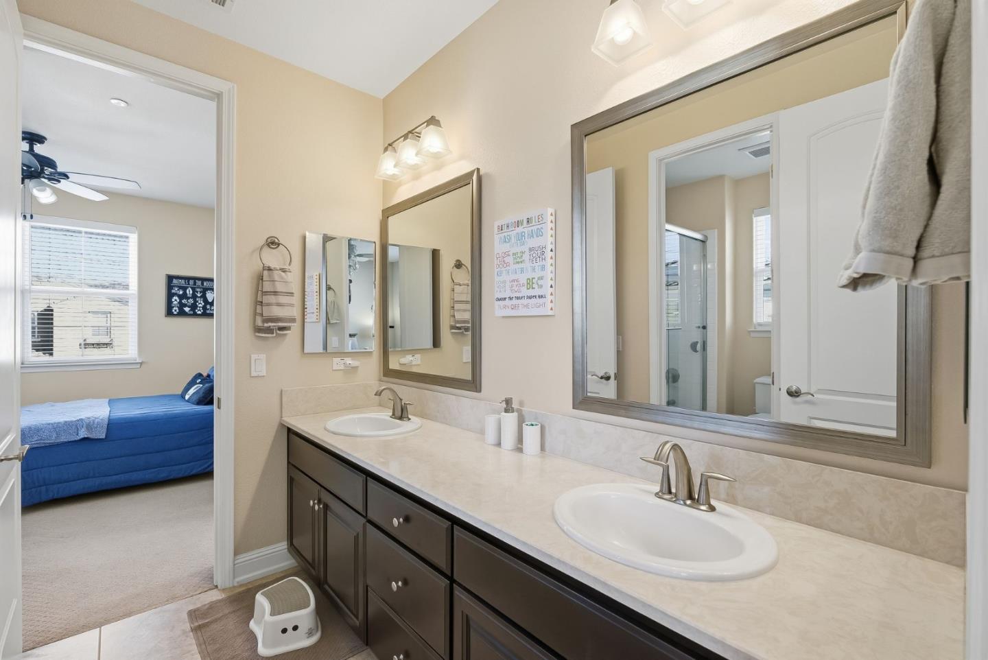 Detail Gallery Image 35 of 56 For 18253 Solano Pl, Morgan Hill,  CA 95037 - 5 Beds | 4/1 Baths