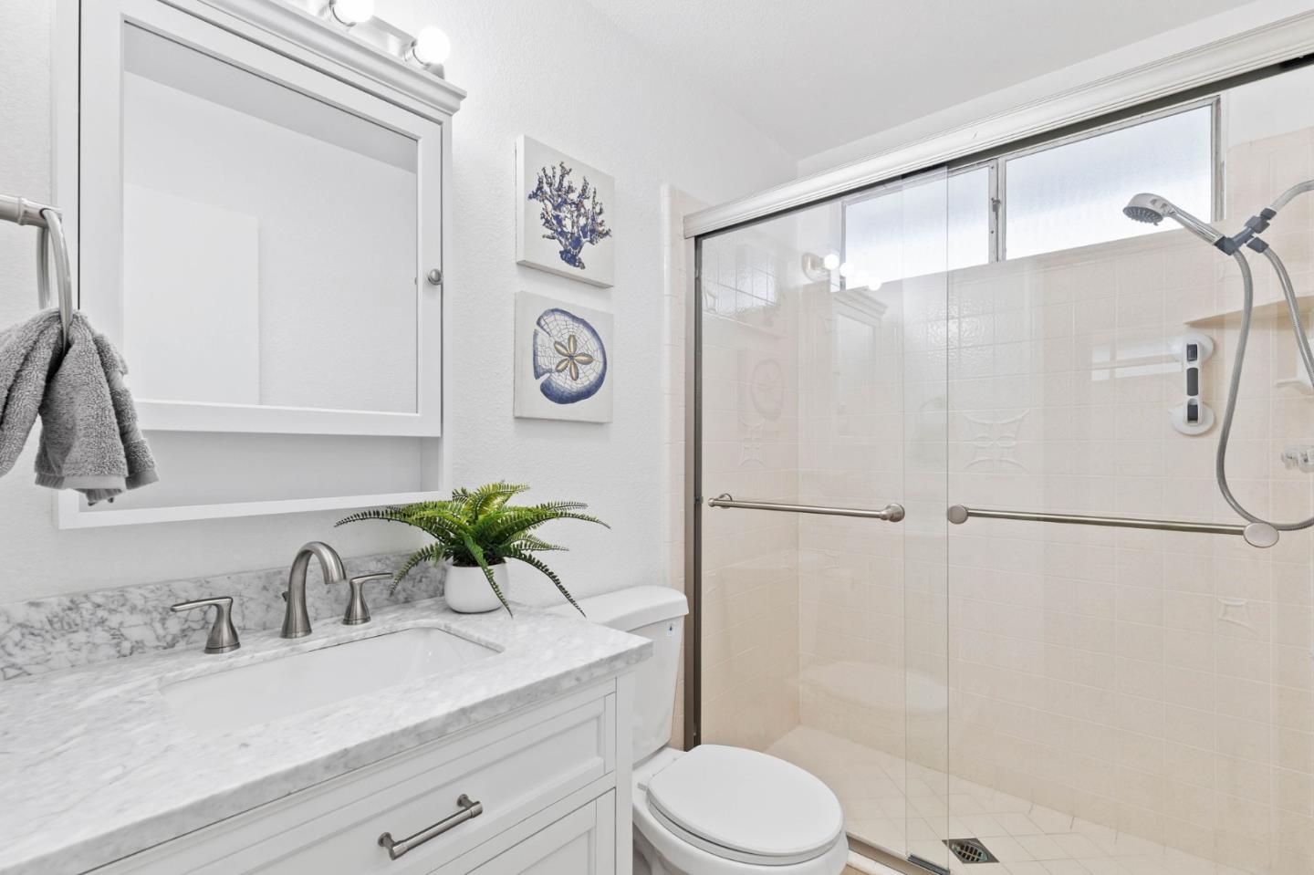Detail Gallery Image 14 of 20 For 5911 Snell Ave, San Jose,  CA 95123 - 3 Beds | 2 Baths