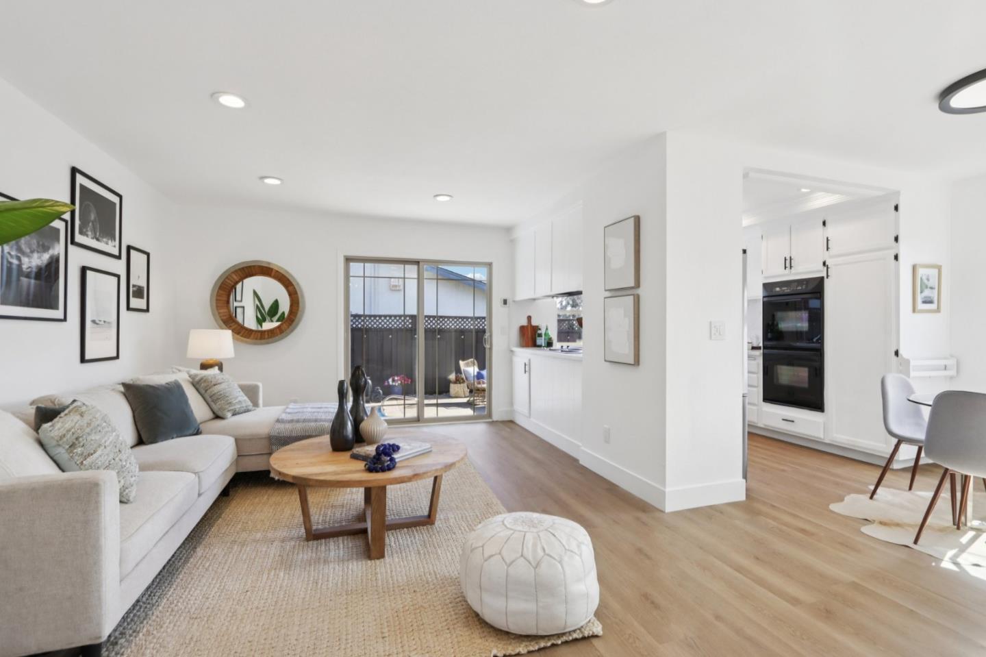 Detail Gallery Image 10 of 36 For 1100 Ramblewood Way, San Mateo,  CA 94403 - 3 Beds | 2 Baths