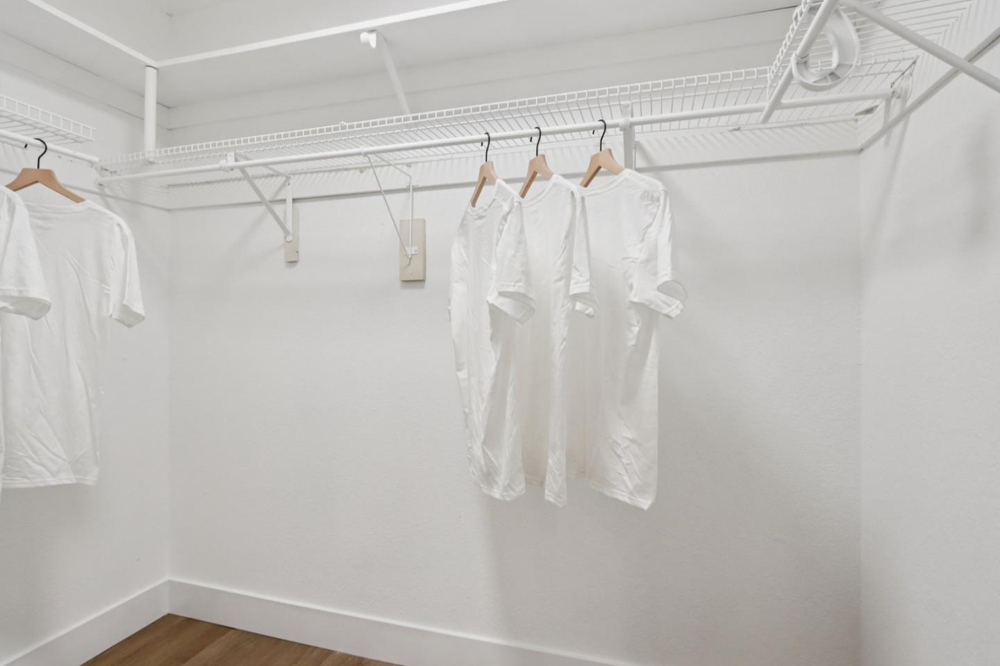 Detail Gallery Image 21 of 36 For 1100 Ramblewood Way, San Mateo,  CA 94403 - 3 Beds | 2 Baths