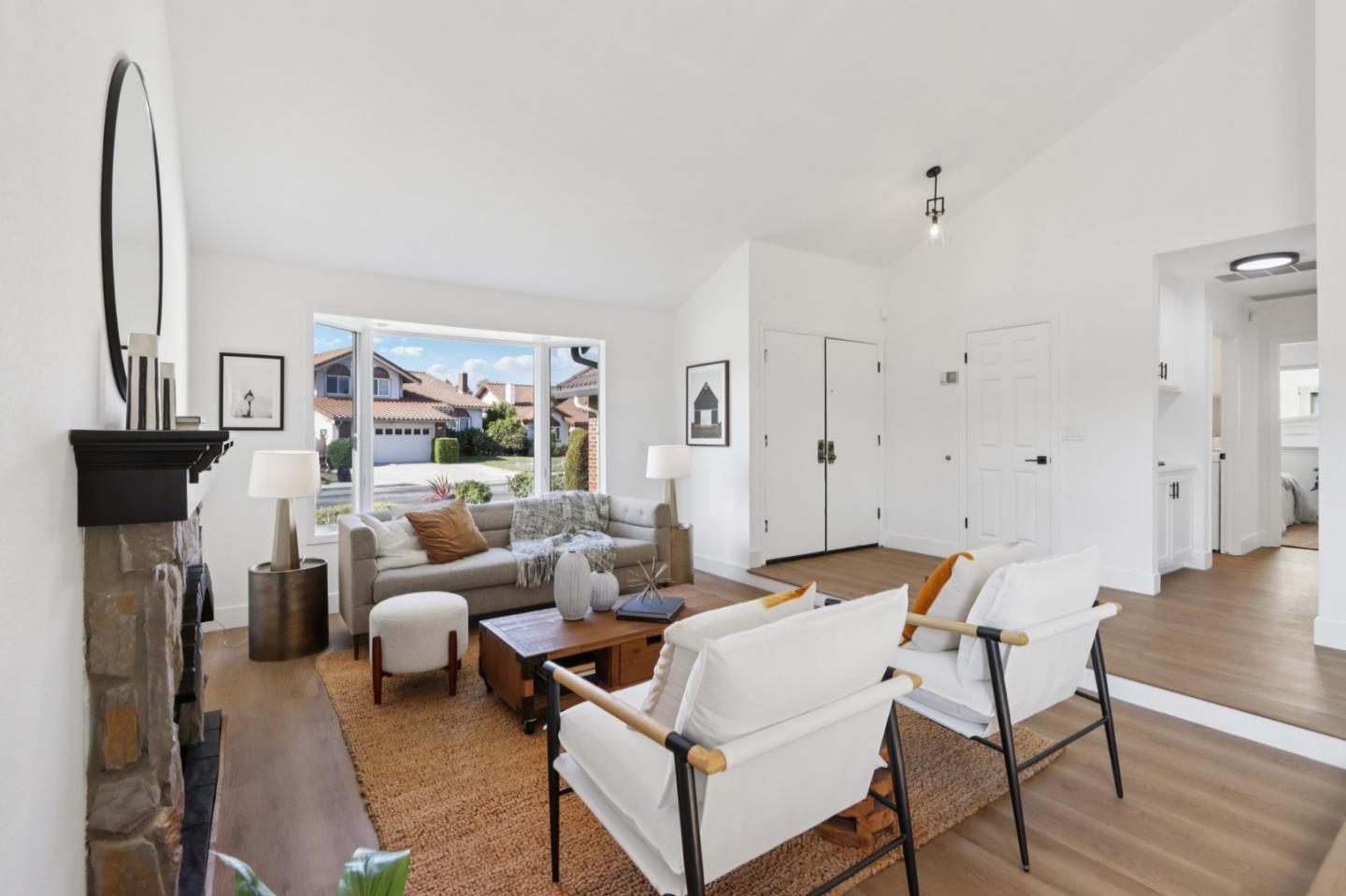 Detail Gallery Image 6 of 36 For 1100 Ramblewood Way, San Mateo,  CA 94403 - 3 Beds | 2 Baths