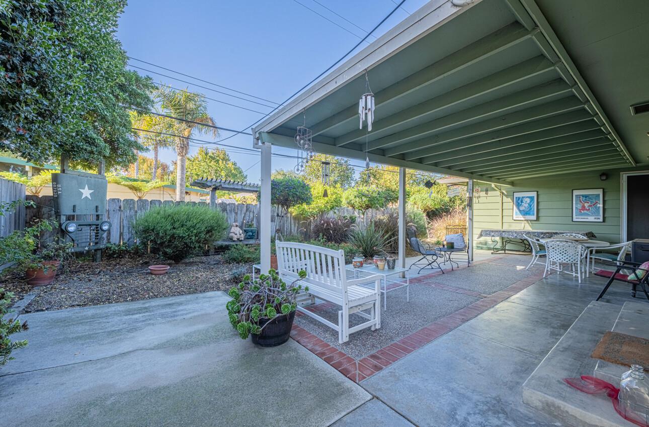 Detail Gallery Image 11 of 43 For 517 College Dr, Salinas,  CA 93901 - 4 Beds | 3 Baths