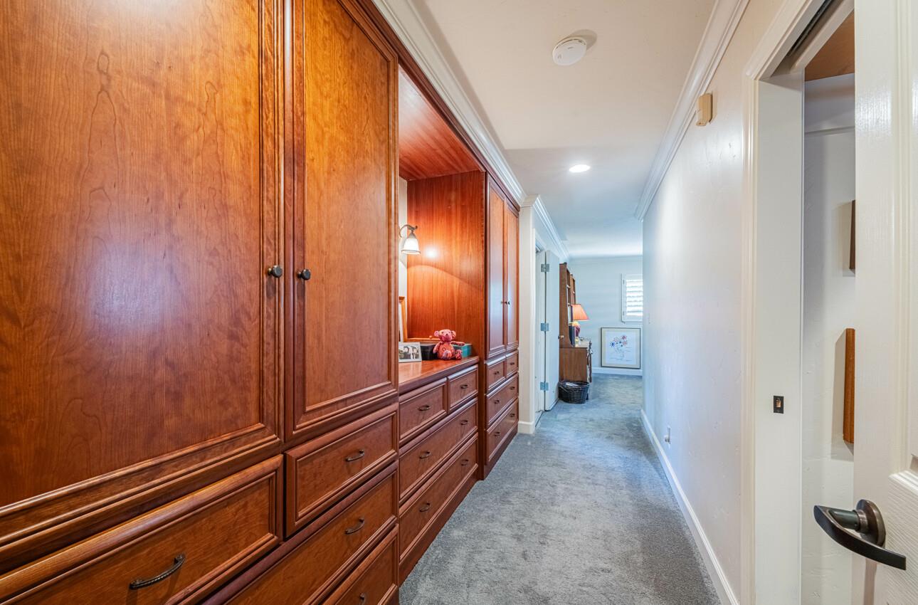 Detail Gallery Image 20 of 43 For 517 College Dr, Salinas,  CA 93901 - 4 Beds | 3 Baths