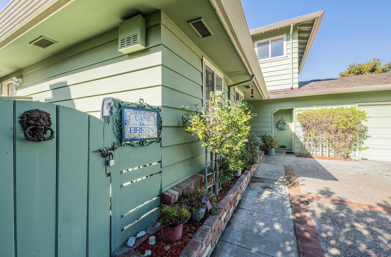 Detail Gallery Image 3 of 43 For 517 College Dr, Salinas,  CA 93901 - 4 Beds | 3 Baths