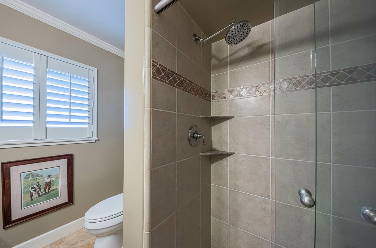 Detail Gallery Image 31 of 43 For 517 College Dr, Salinas,  CA 93901 - 4 Beds | 3 Baths