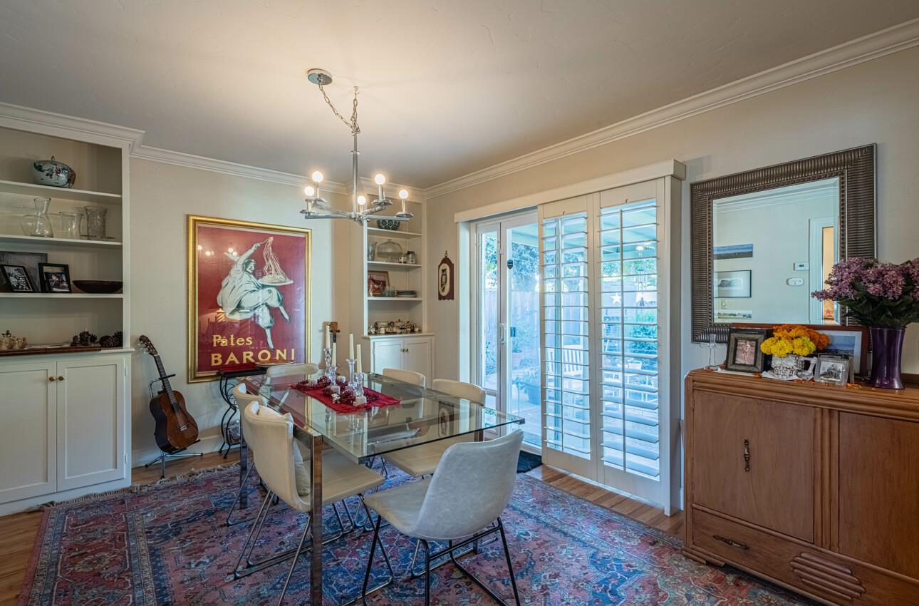 Detail Gallery Image 9 of 43 For 517 College Dr, Salinas,  CA 93901 - 4 Beds | 3 Baths