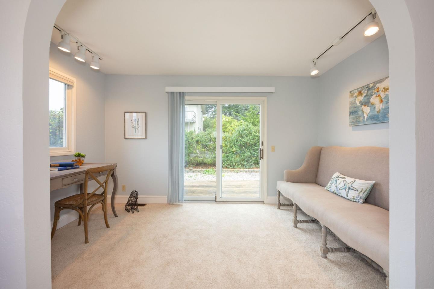 Detail Gallery Image 30 of 52 For 1077 Pearl Ave, Moss Beach,  CA 94038 - 3 Beds | 2/1 Baths
