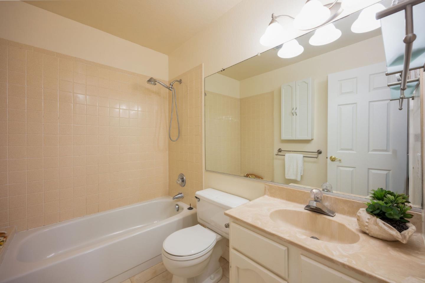Detail Gallery Image 35 of 52 For 1077 Pearl Ave, Moss Beach,  CA 94038 - 3 Beds | 2/1 Baths