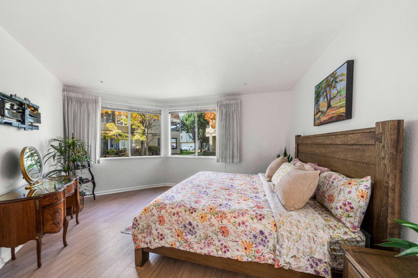 Detail Gallery Image 15 of 30 For 525 Quailbrook Ct, San Jose,  CA 95110 - 2 Beds | 2 Baths