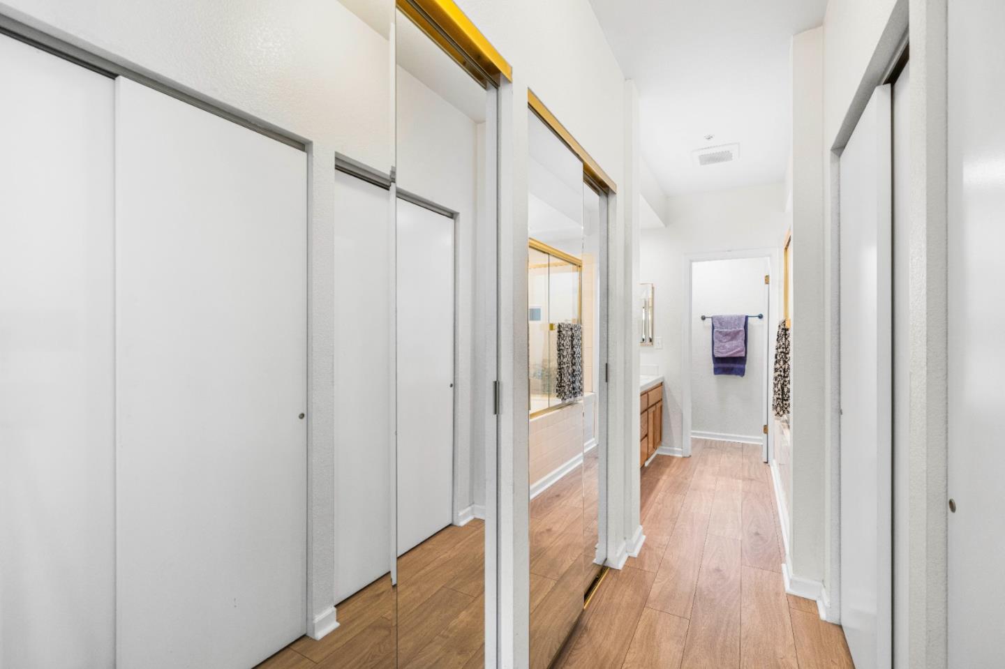 Detail Gallery Image 18 of 30 For 525 Quailbrook Ct, San Jose,  CA 95110 - 2 Beds | 2 Baths