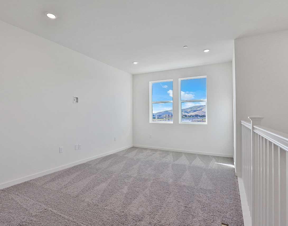 Detail Gallery Image 15 of 25 For 5712 Lake Club Dr, Fairfield,  CA 94533 - 4 Beds | 3/1 Baths