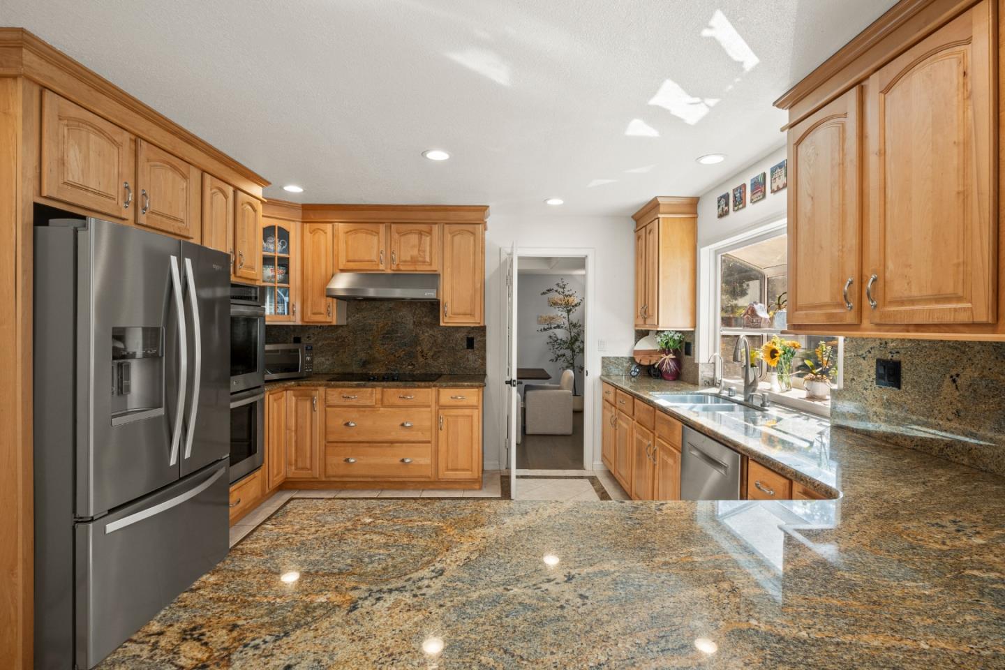 Detail Gallery Image 10 of 51 For 26 Seminole Ct, San Ramon,  CA 94583 - 4 Beds | 3 Baths